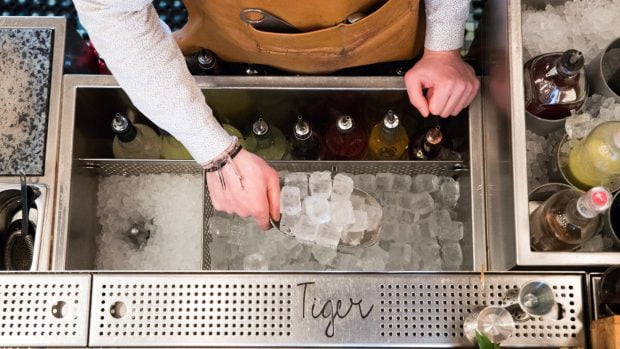 hoshizaki isbitmaskin flak is barutstyr storkjøkken