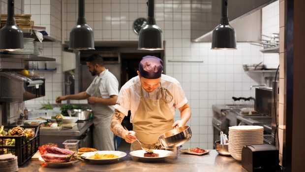 varmelamper kokker stayhot storkjøkken storkjøkkenutstyr