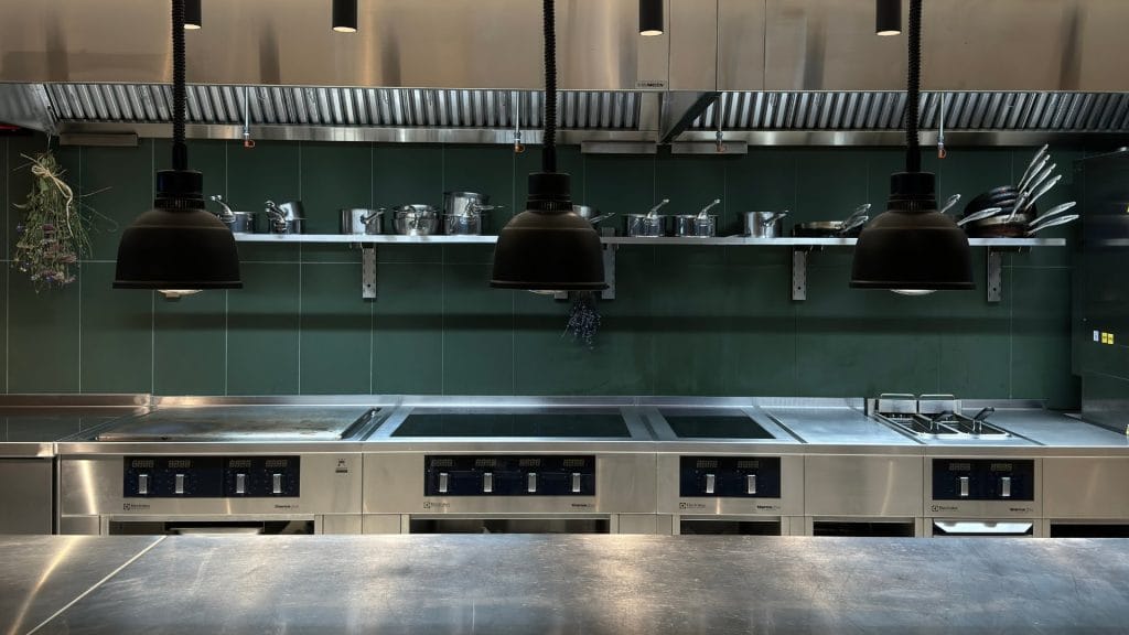 Attrå Restaurant Storkjøkken storkjøkkenutstyr 6