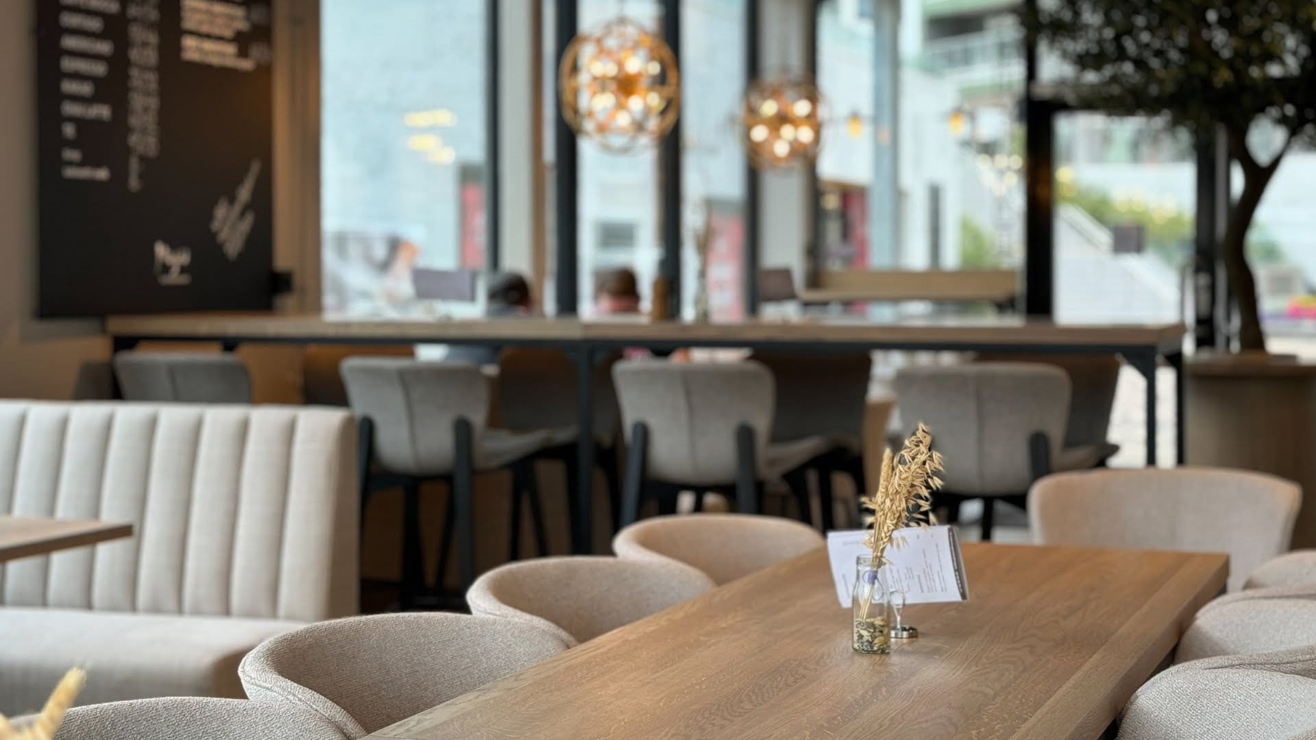 Majas Surdeigsbakeri bakeri innredning bakeriutstyr møbler kafemøbler 7