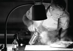 Stayhot Frittstående varmelampe Focus LPF, kobber Storkjøkken