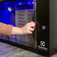 safebox-hold-electrolux-varmeskap-oppbevaring-pizza-varmretter-storkjokken-storkjokkenutstyr.jpg